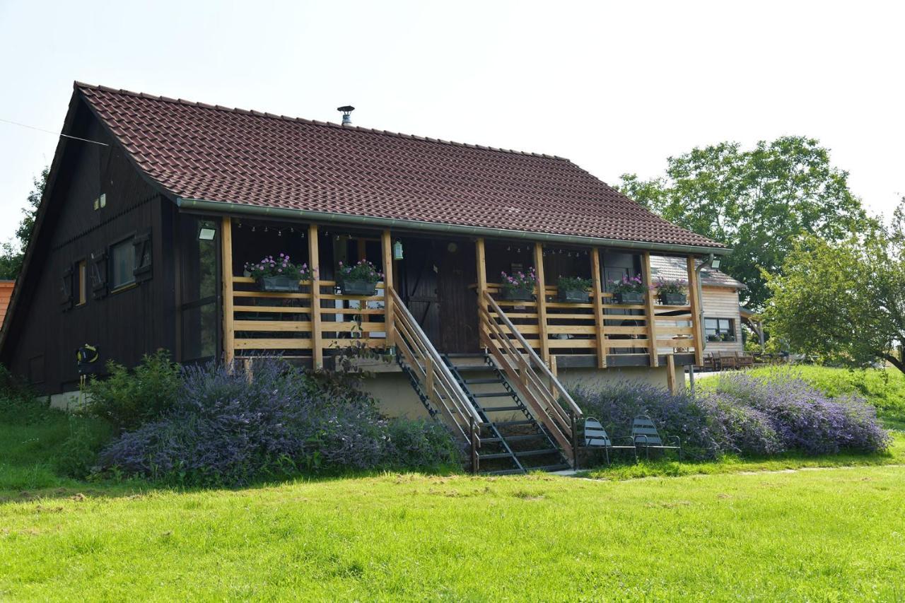 Le Chalet D'Eliot Chevigny  Buitenkant foto