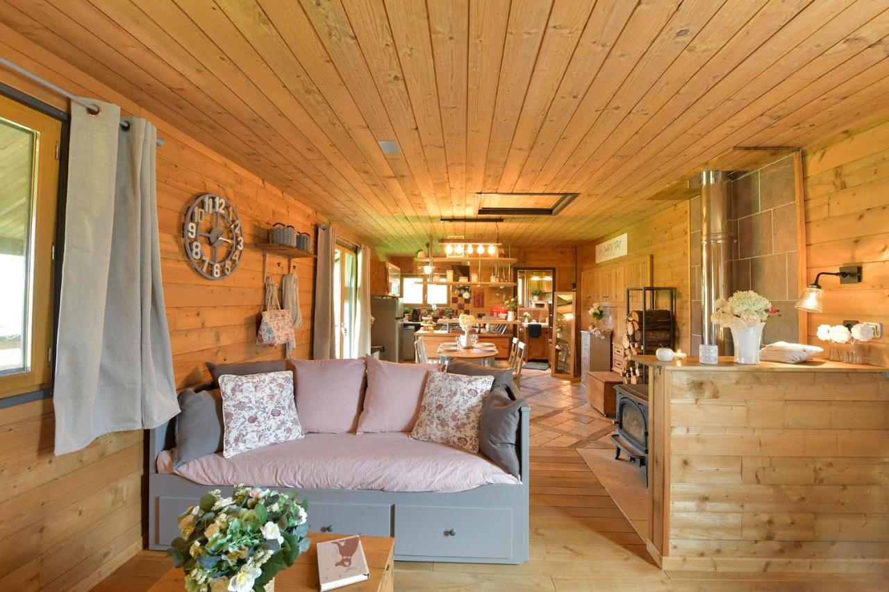 Le Chalet D'Eliot Chevigny  Buitenkant foto